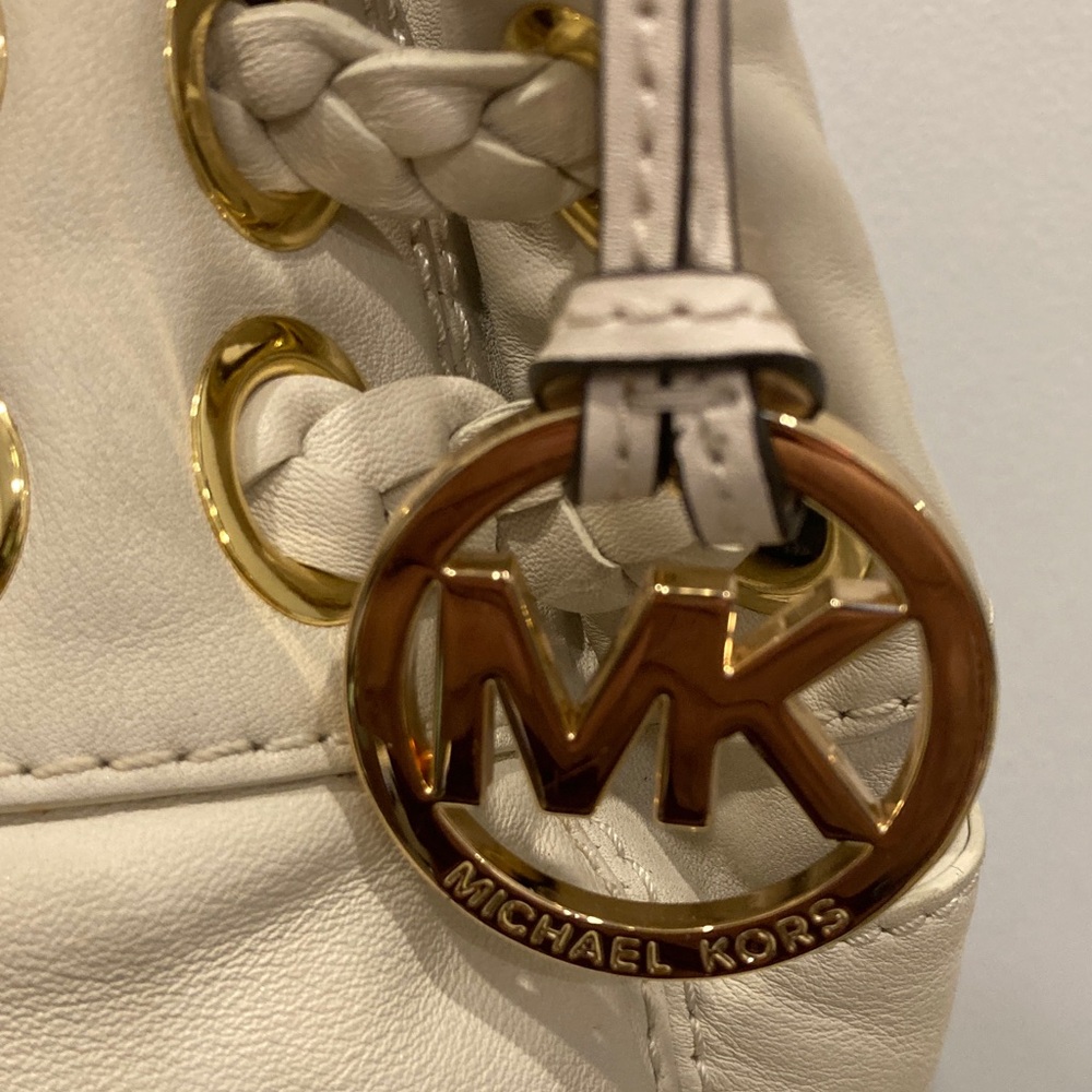 Michael Kors Astor Grommet Satchel Bone Leather Gold Hardware Braided Handle - Picture 11 of 11